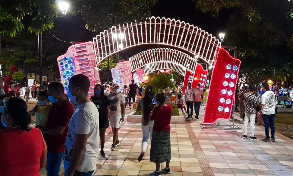 2900 Policías y tropas del Ejército liderarán Navidad Segura | RTA Noticias