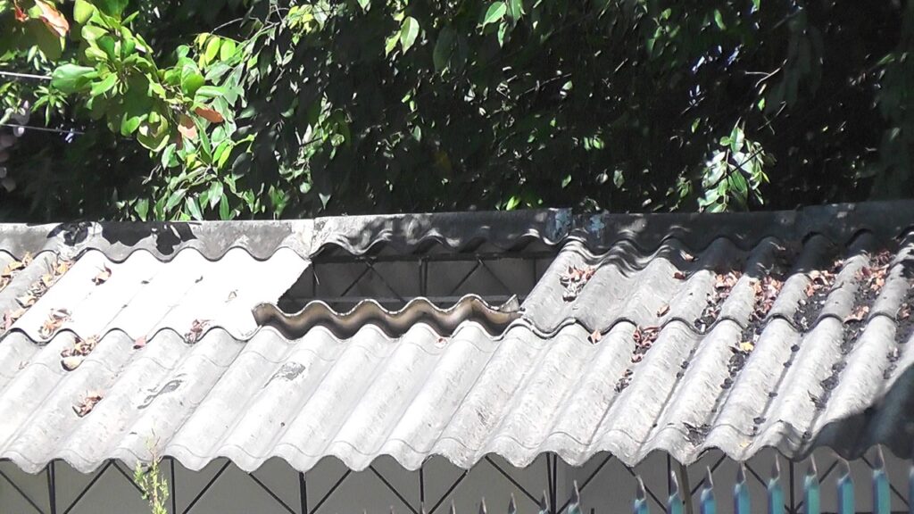 Aulas del colegio Carlota Uhia de Baute, deterioradas | RTA Noticias