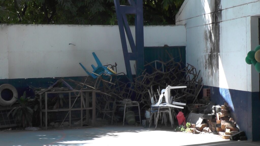 Aulas del colegio Carlota Uhia de Baute, deterioradas | RTA Noticias