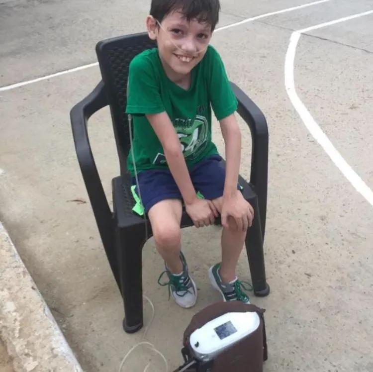 Niño que sufre de Fibrosis Quística, recibirá medicamento | RTA Noticias