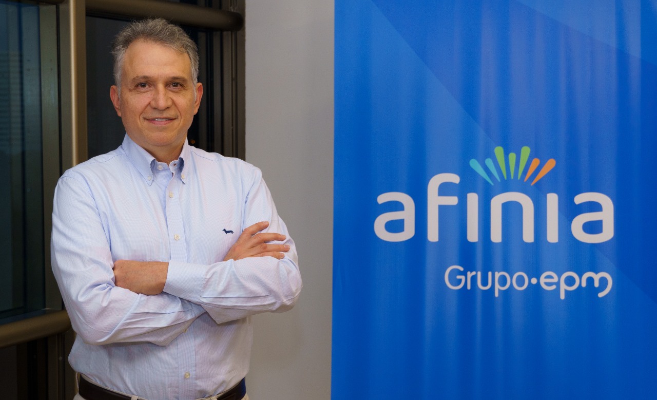 1CA312B6-45AE-429C-9AF5-60B6EAD1CBF8