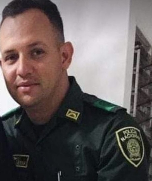 Sujetos armados asesinan a un Policía en Curumaní | RTA Noticias