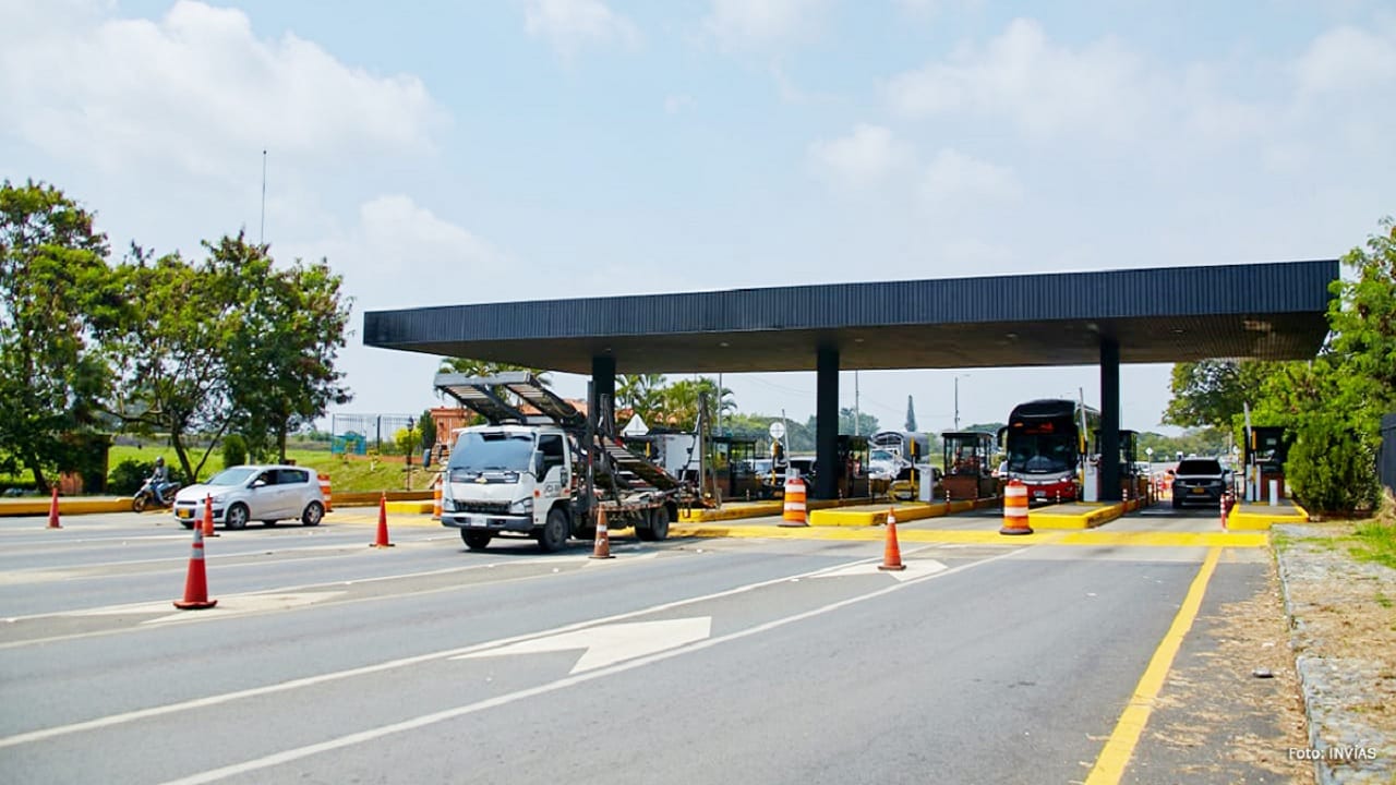 ADC0C6BE-5207-4FCE-88AD-FADDCAAAD5AD