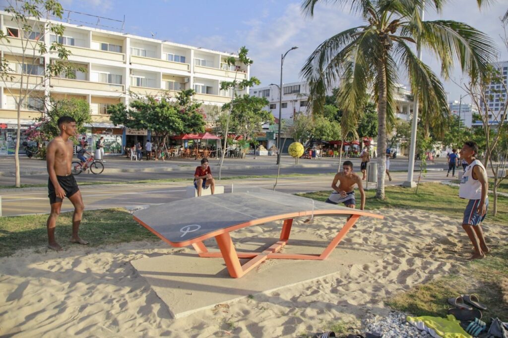 Santa Marta estrena Camellón de la Bahía Santa Marta estrena Camellón de la Bahía | RTA Noticias