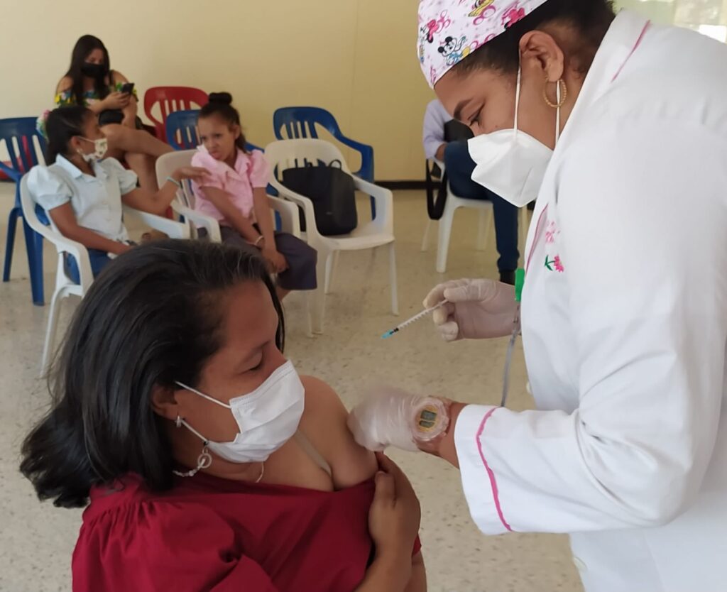 CPV realizó jornada especial de vacunación en Valledupar | RTA Noticias