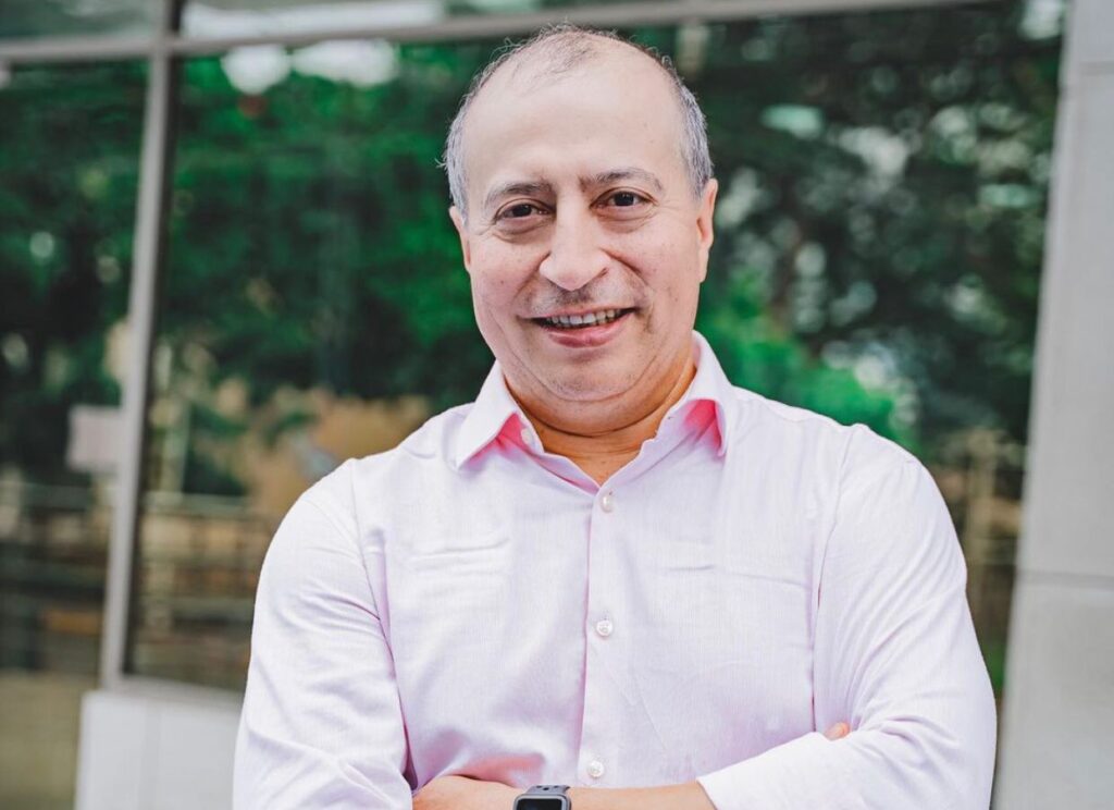 Álvaro Portilla compara campos de concentración con las EPS | RTA Noticias