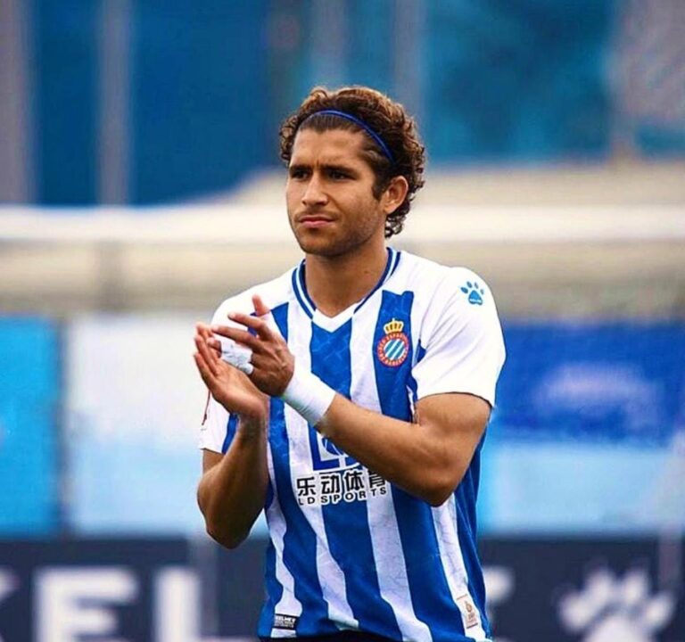 Becerra cambia de equipo pero seguirá jugando en España WhatsApp-Image-2022-01-31-at-6.12.15-PM