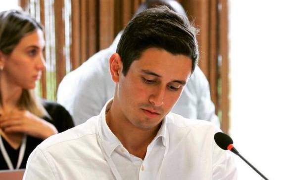 ELN declara objetivo militar a hijo de ‘Jorge 40’ ELN declara objetivo militar a hijo de ‘Jorge 40’ | RTA Noticias