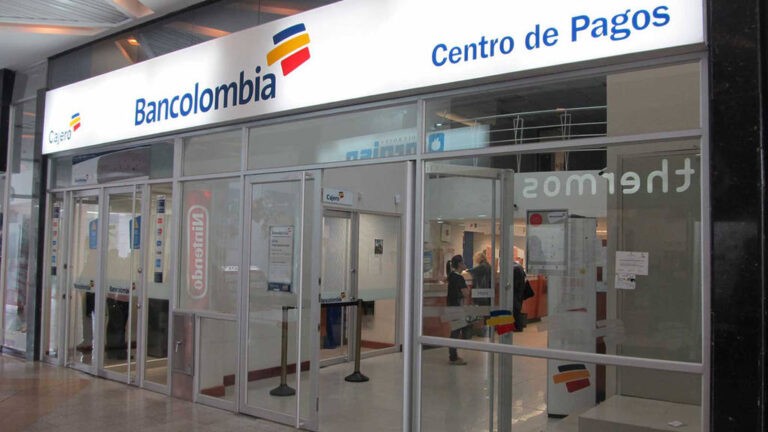Bancolombia abre sus puertas a los jóvenes del país. Bancolombia
