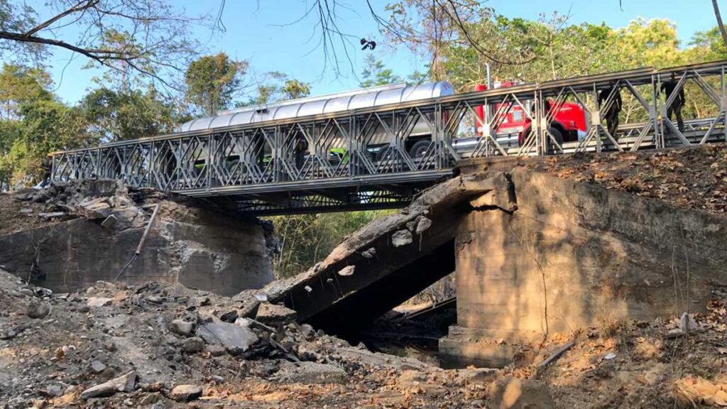 Tras atentado, Ejercito habilita puente víal en Pailitas Tras atentado, Ejercito habilita puente víal en Pailitas | RTA Noticias