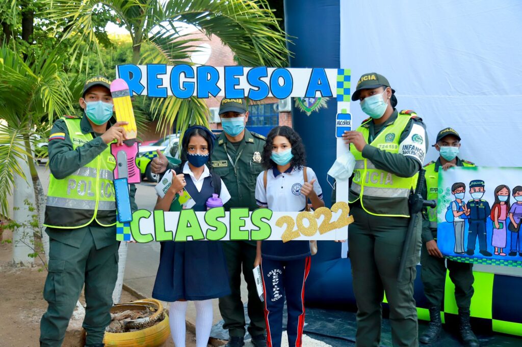 "Reencuentro con seguridad 2022" se tomó la IE Leónidas Acuña | RTA Noticias