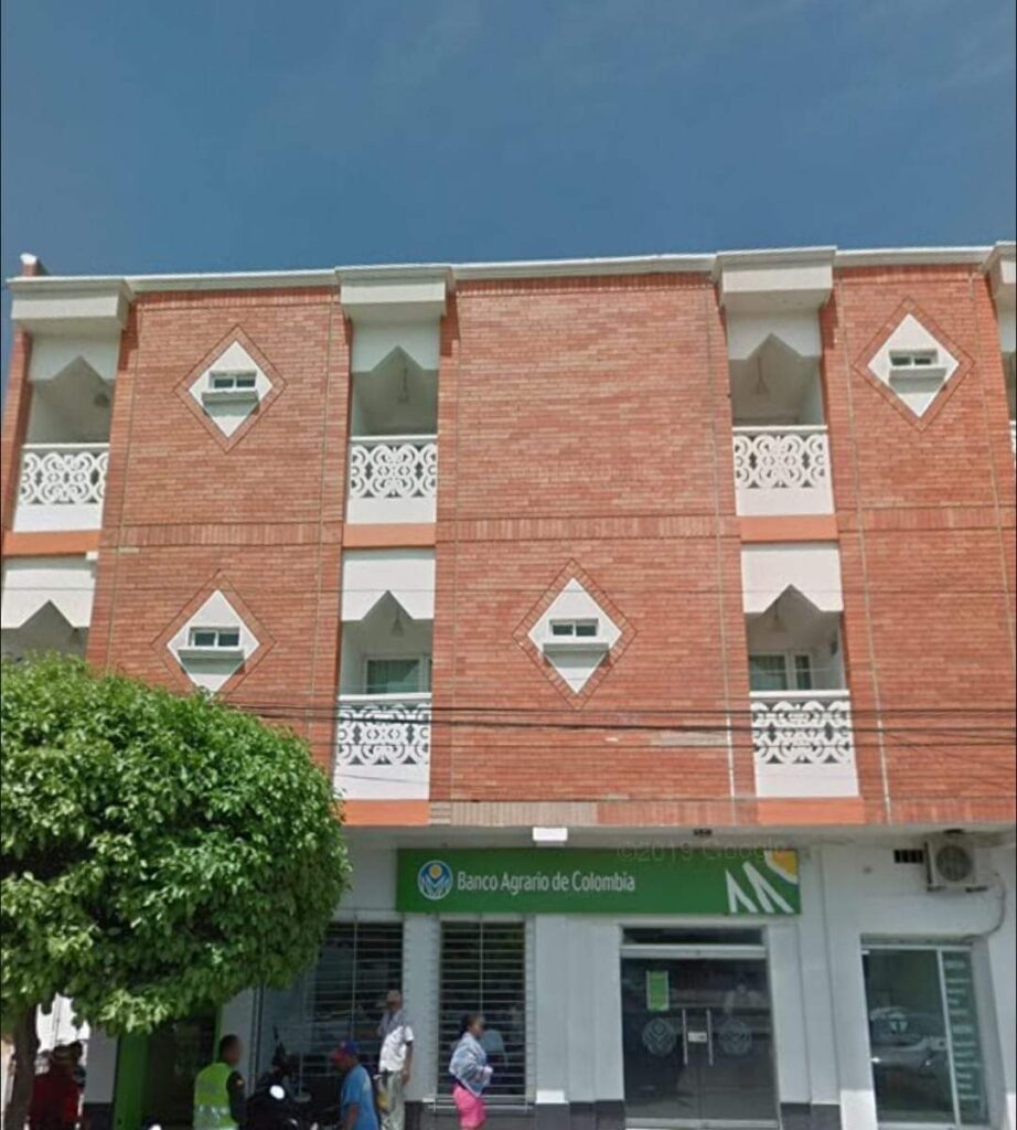 Delincuentes roban sede del Banco Agrario en Bosconia | RTA Noticias