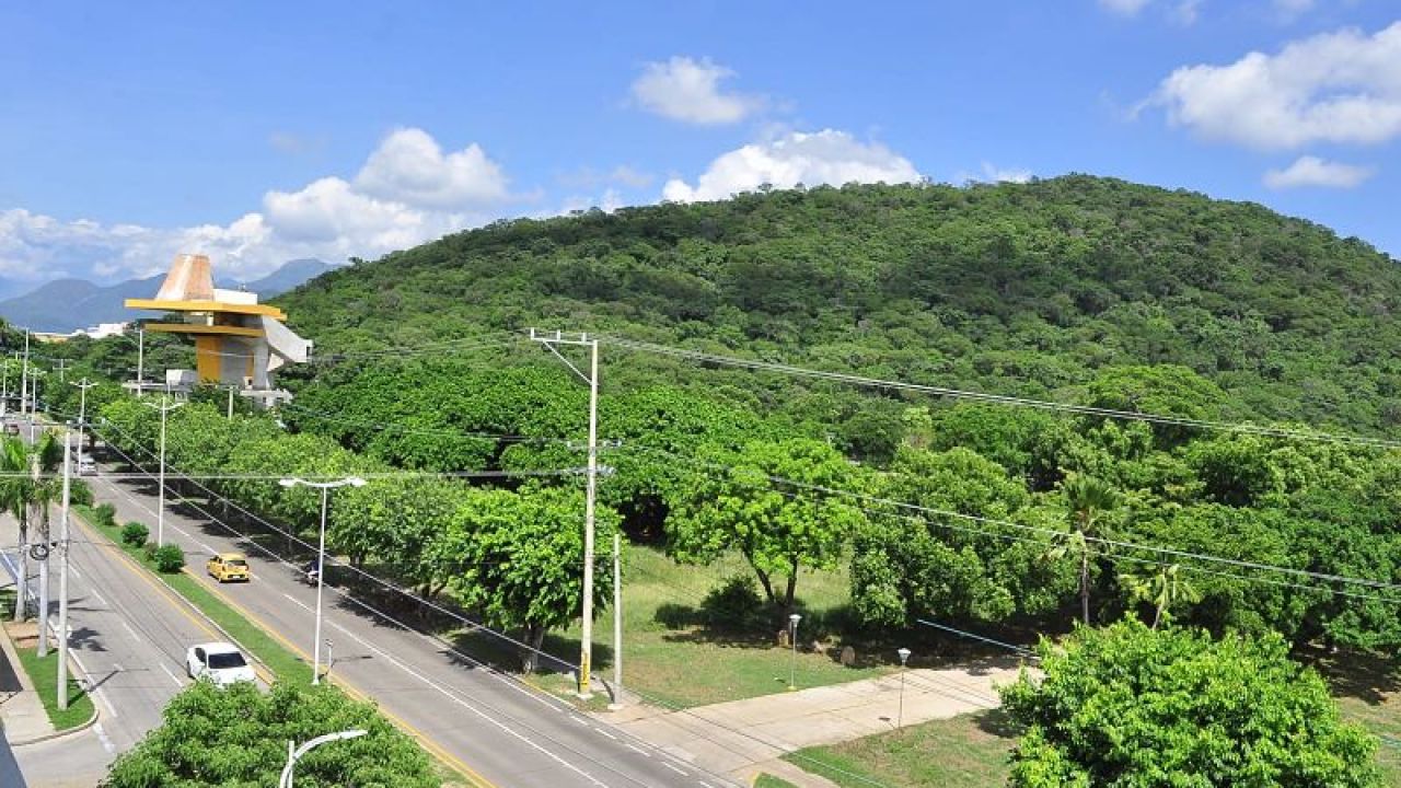 Alcaldía de Valledupar presenta comunicado sobre cerro Hurtado cerro-hhurtado-JOAQUIN-R_opt