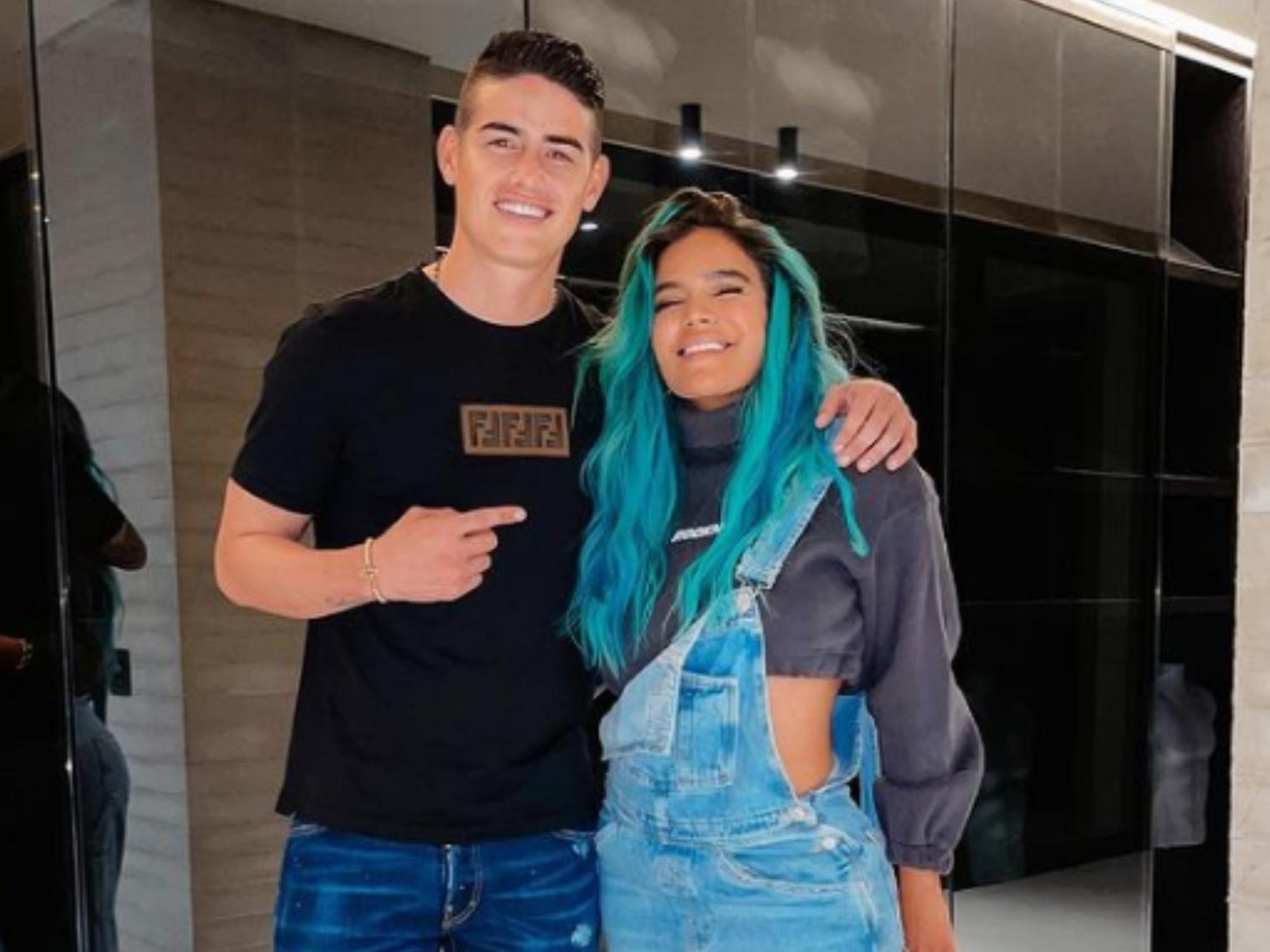 karol_g_y_james_r_crop1636606164898.jpg_462530703