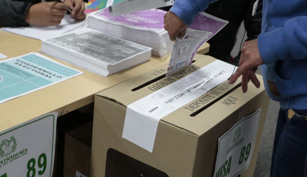 Video: Jurado admite haber cometido fraude electoral | RTA Noticias