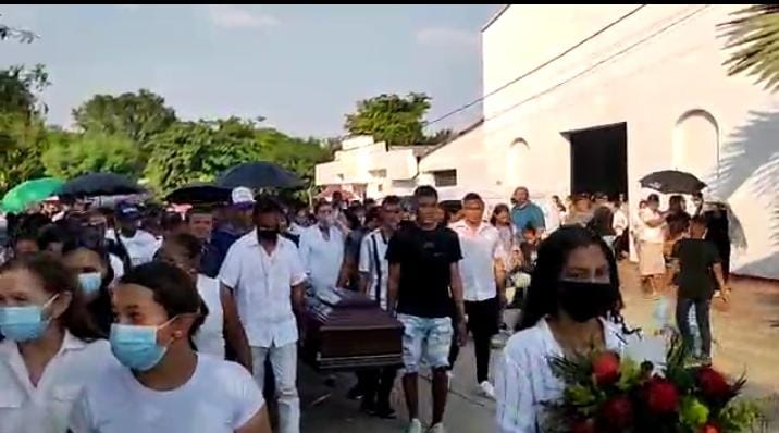 Sentida despedida a joven asesinado en Mariangola Sentida despedida a joven asesinado en Mariangola | RTA Noticias