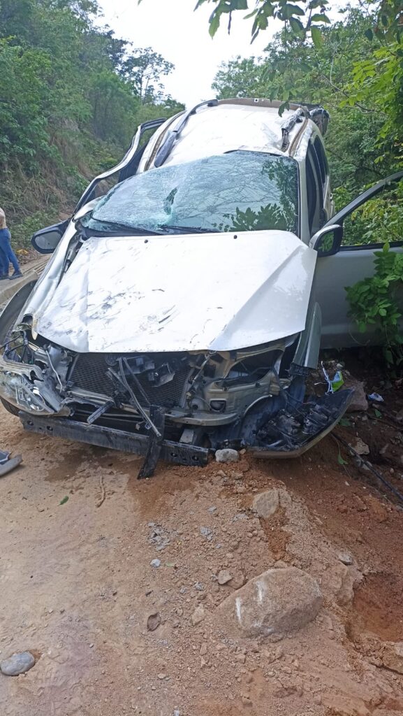 Equipo contratista de la Gobernación del Cesar sufrió accidente Equipo contratista de la Gobernación del Cesar sufrió accidente | RTA Noticias