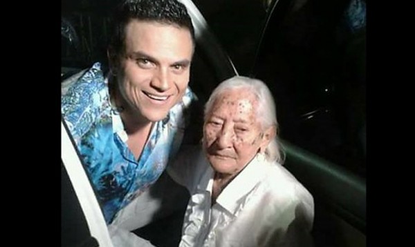 Mujer de 109 años asegura ser fan de Silvestre Dangond | RTA Noticias