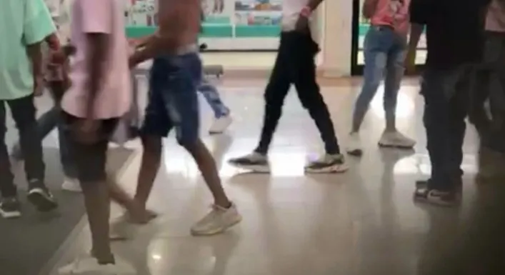 35 comparendos a padres de jóvenes involucrados en riña | RTA Noticias
