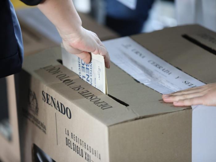 No se quemó material electoral en incendio de la Registraduría No se quemó material electoral en incendio de la Registraduría | RTA Noticias