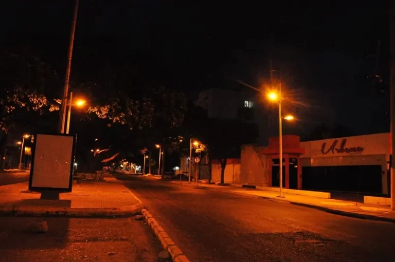 "Falta planificación en alumbrado público de Valledupar" Alumbrado-publico-Joaquin-Ramirez