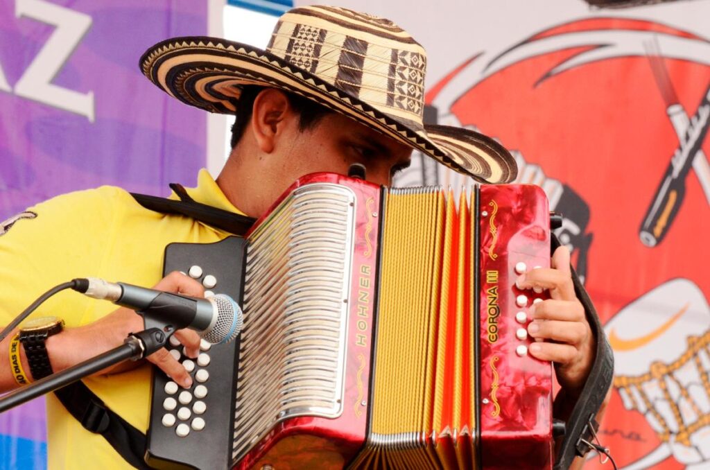 Comienza el Festival Vallenato, esta es la programación | RTA Noticias