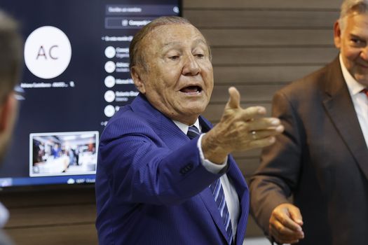 ¿Qué pasará con investigación a Rodolfo si es presidente? | RTA Noticias