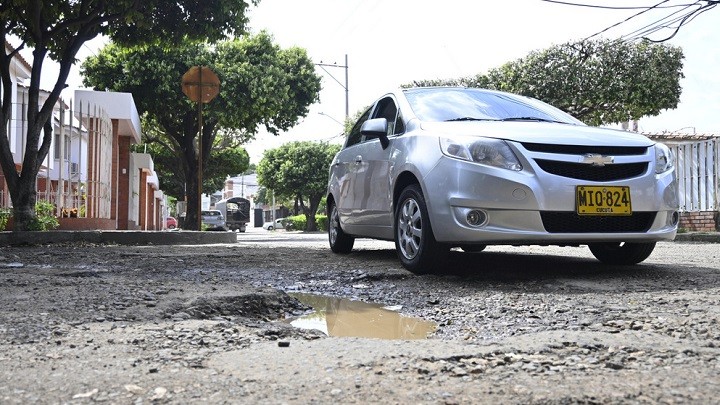 En Ciudadela Comfacesar denuncian calles en mal estado | RTA Noticias