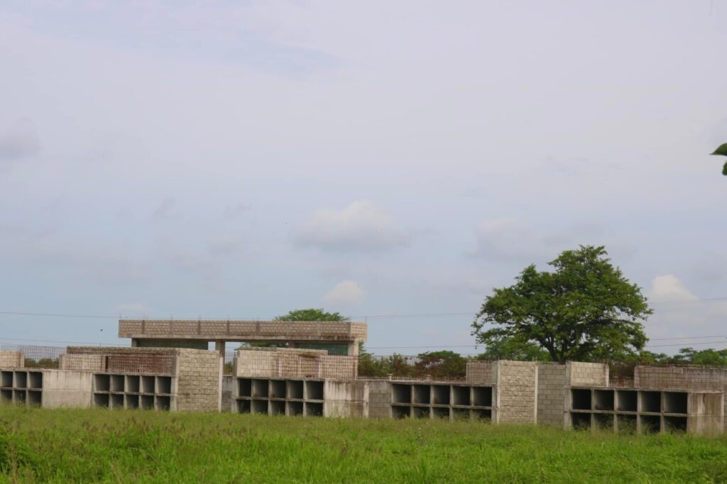Alcalde de El Copey suspende obras en el cementerio | RTA Noticias