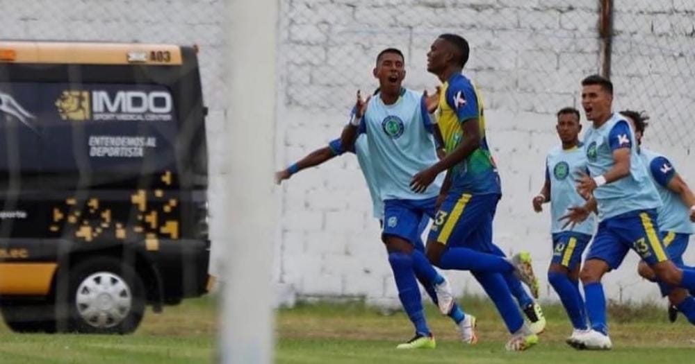 Juan Camilo Bracho debutó con gol en Ecuador | RTA Noticias