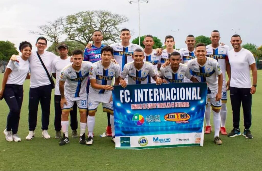 Julio Galindo: Seguridad y experiencia en la defensa | RTA Noticias