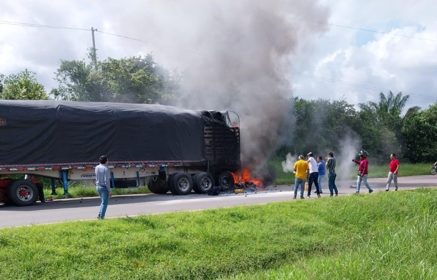 Motociclista falleció calcinado en vías de Aguachica | RTA Noticias