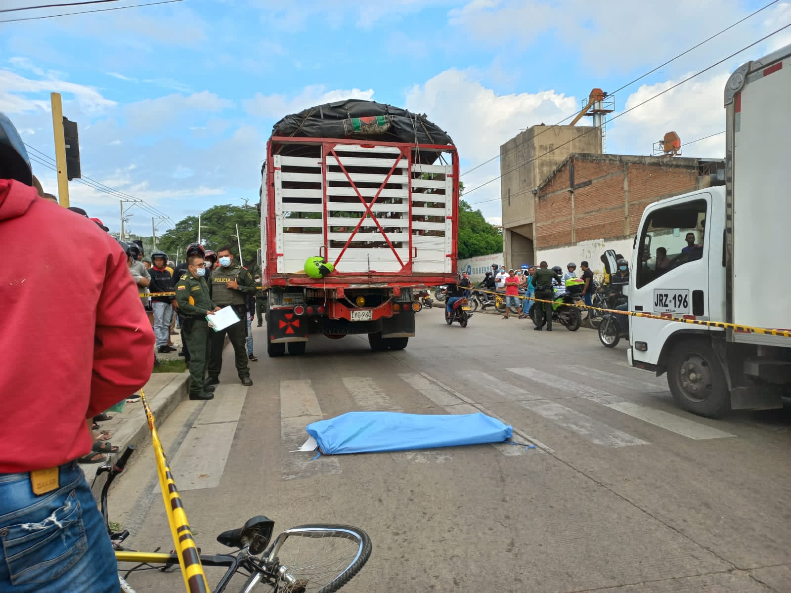 Adulto mayor muere tras ser atropellado por camión WhatsApp-Image-2022-06-07-at-11.47.25-AM
