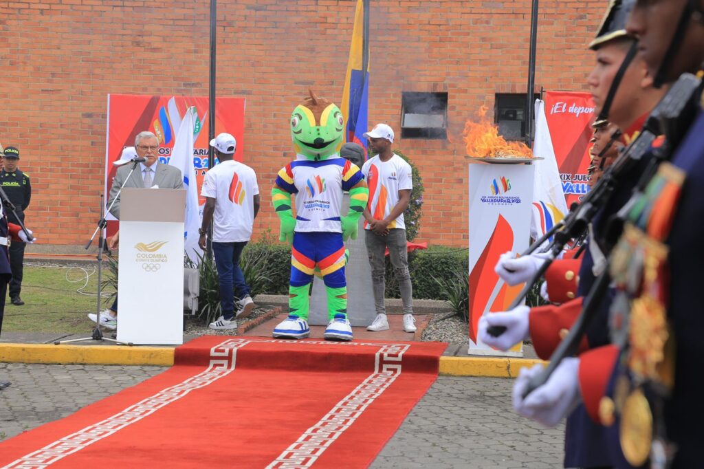 El Fuego Bolivariano llegó al Comité Olímpico Colombiano | RTA Noticias