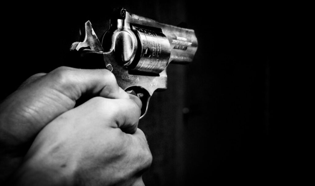 Hombre baleado en la avenida Brasil falleció Hombre baleado en la avenida Brasil falleció | RTA Noticias