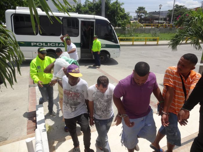 Revisan estrategia para combatir bandas criminales | RTA Noticias