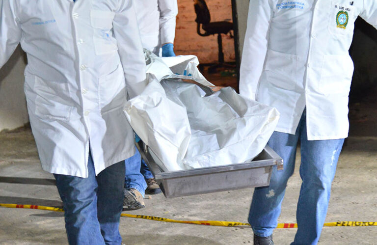 Lo mataron a las afueras de su vivienda ANDRES-SANTIAGO-ROJANO-ARZUAGA