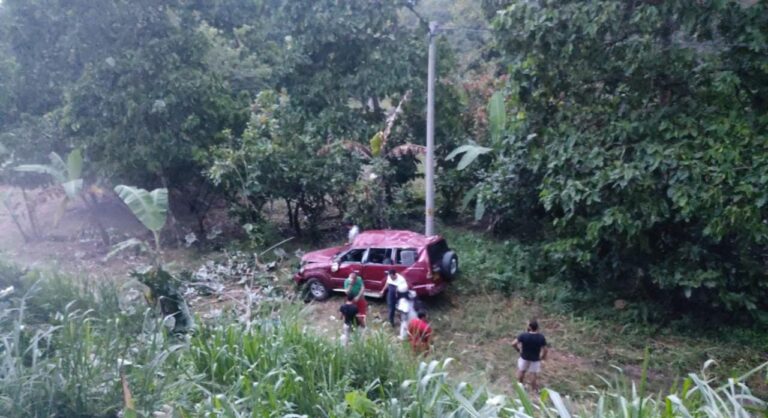 En accidente falleció madre del ‘Pollo Isrra’ 4102C2FC-53B2-4BAD-8217-3DB0F4D38EA6