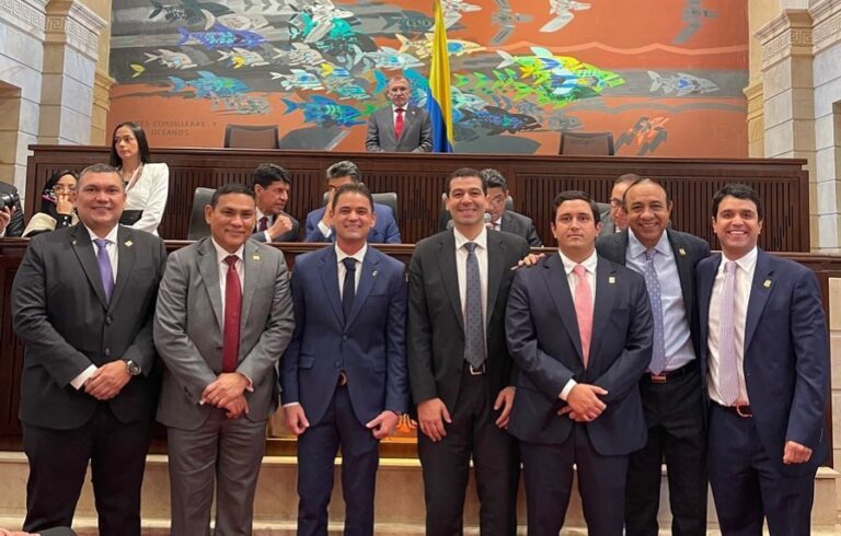Cosas de la Política: "Los siete mosqueteros" WhatsApp-Image-2022-08-08-at-6.19.58-PM