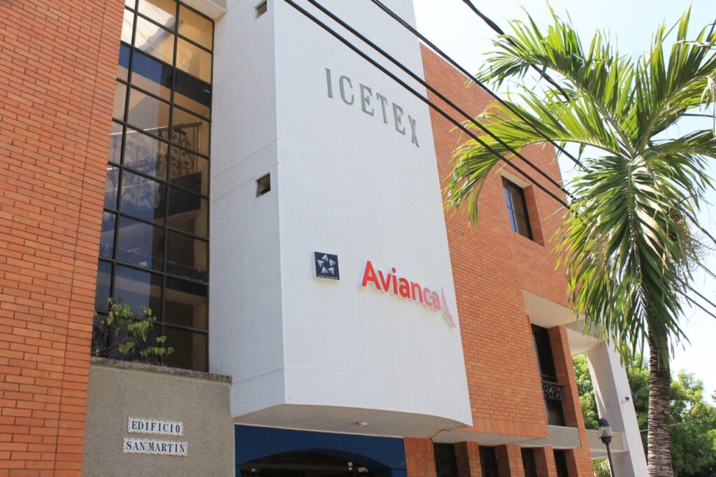 "Habrá condonación de deudas del Icetex": Mauricio Toro | RTA Noticias