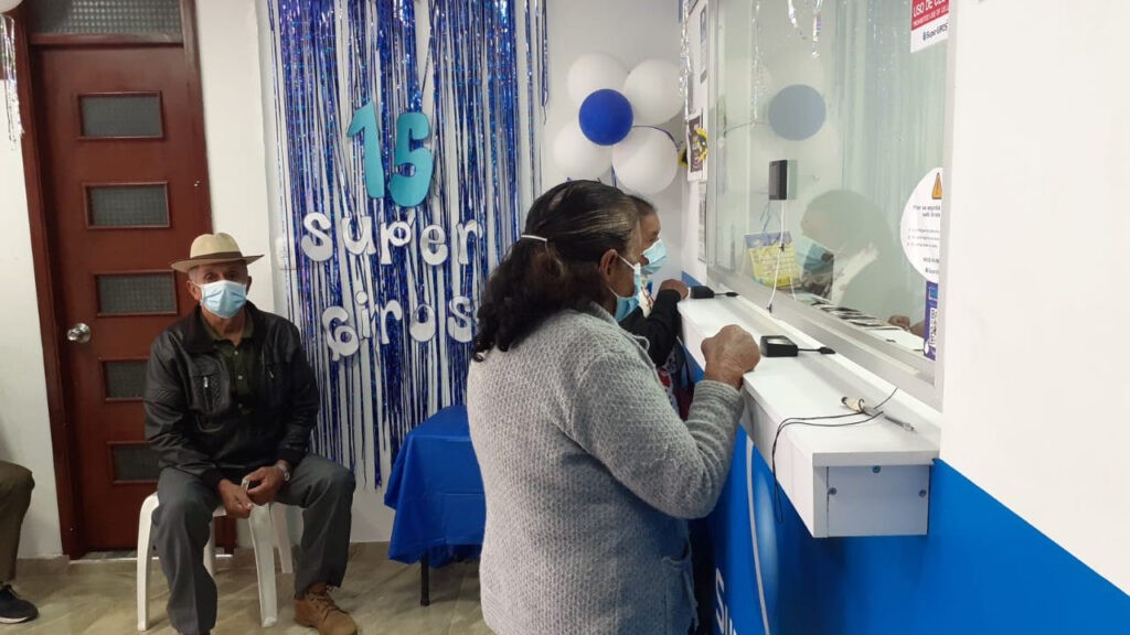 Colombia mayor: Este miércoles inician los pagos | RTA Noticias