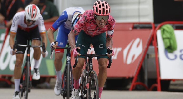 Rigoberto Urán ganó la etapa 17 de la Vuelta a España WhatsApp-Image-2022-09-07-at-11.54.44-AM-1