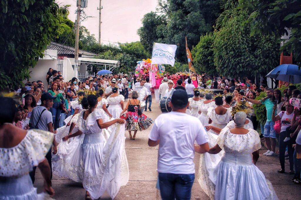 ¡Oficialmente inició el Festival Cuna de Acordeones! ¡Oficialmente inició el Festival Cuna de Acordeones! | RTA Noticias