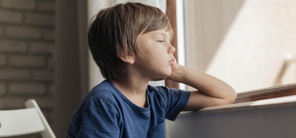 Suicidio infantil y adolescente se puede enfrentar desde casa | RTA Noticias