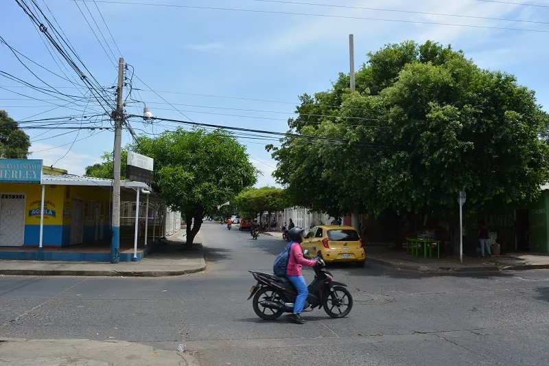 Hallan a un hombre ahorcado en el barrio San Martín Hallan a un hombre ahorcado en el barrio San Martín | RTA Noticias