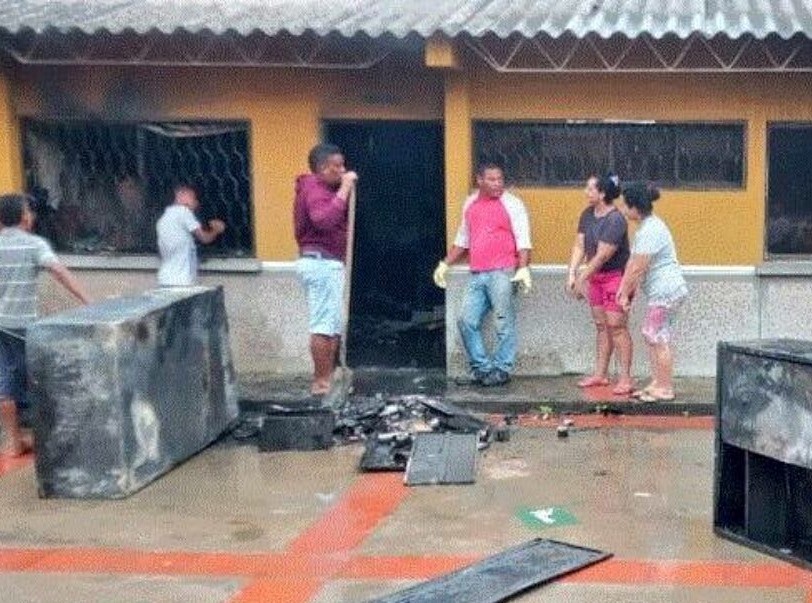 Roban equipos de cómputo en colegio de Chiriguaná WhatsApp-Image-2022-10-24-at-6.59.04-PM