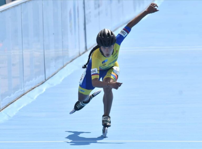 Luciana Salas ganó bronce en el mundial de patinaje WhatsApp-Image-2022-10-31-at-11.51.00-AM