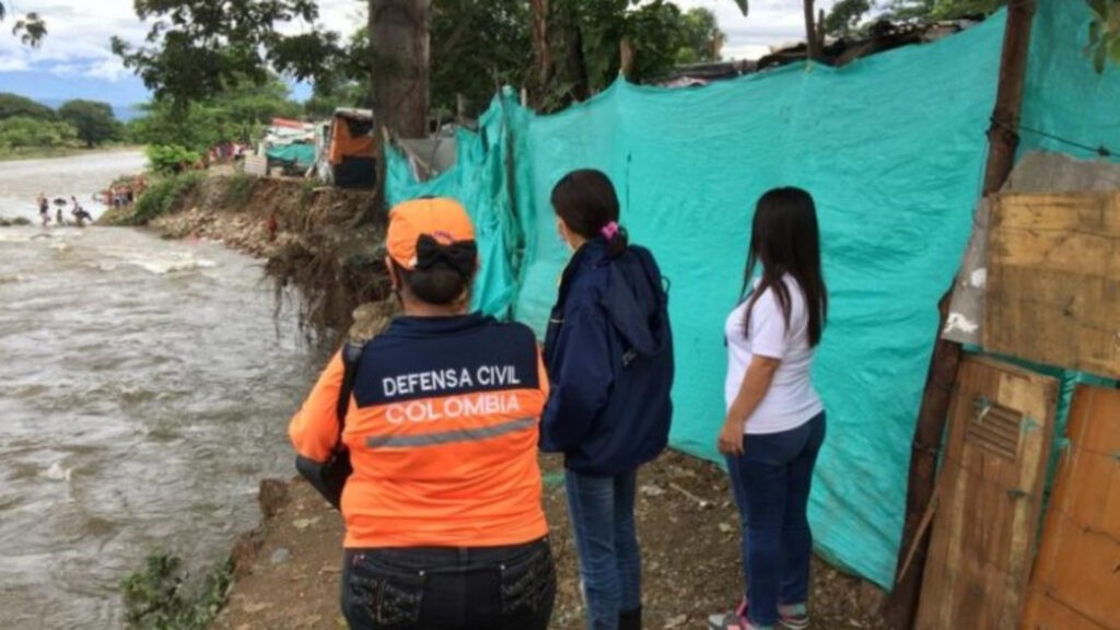 El río Guatapurí sigue arrastrando viviendas | RTA Noticias