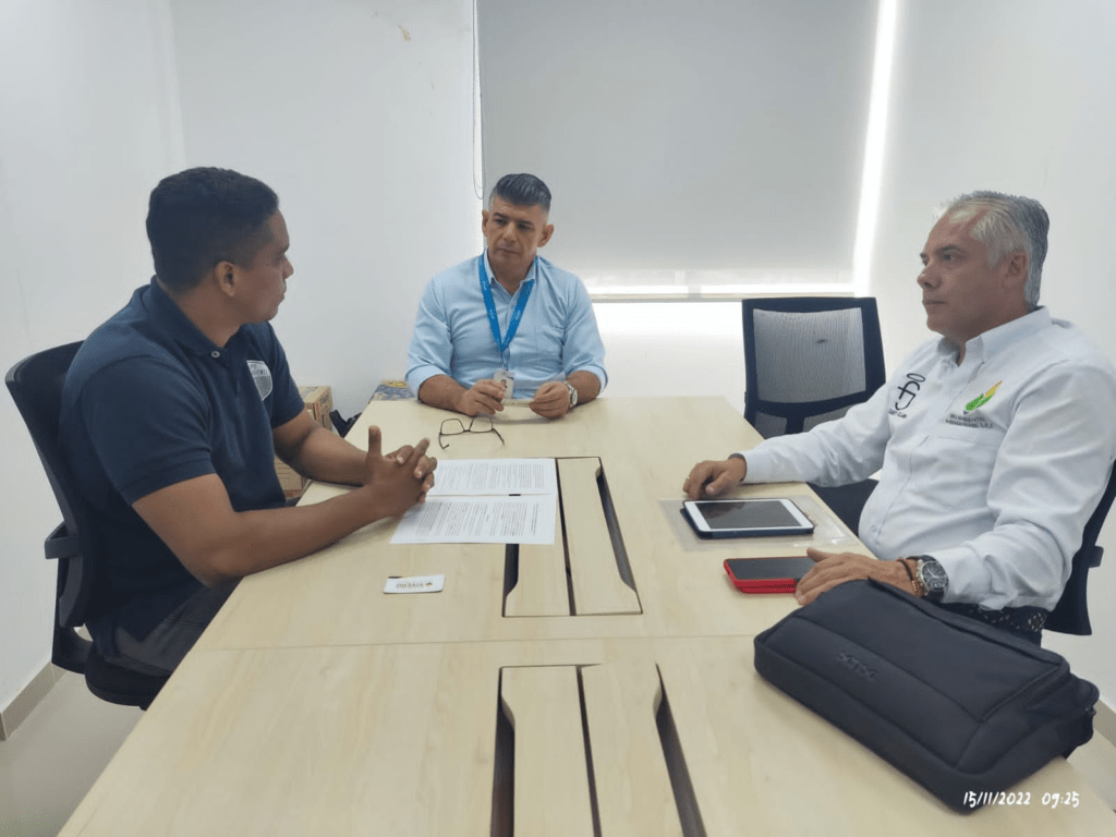 Afinia firma convenio con Red Ambiental Mundo Verde | RTA Noticias