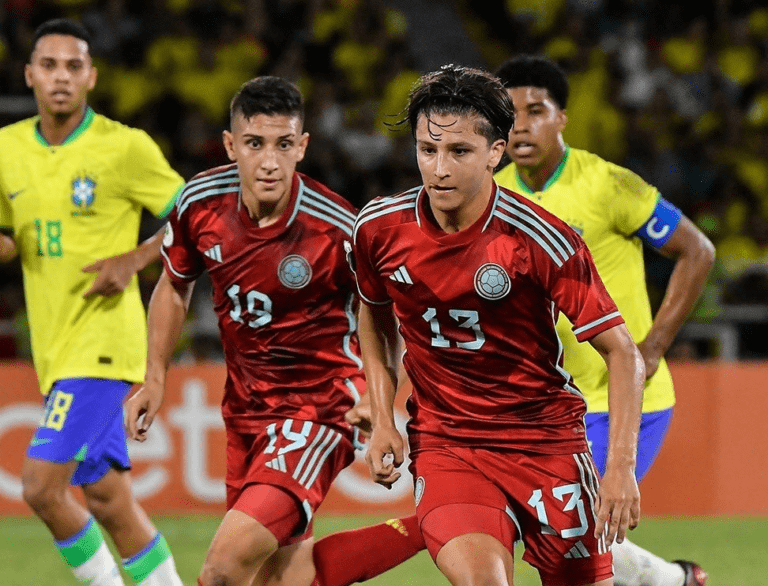 Colombia saca un empate contra Brasil en el Suramericano image-128